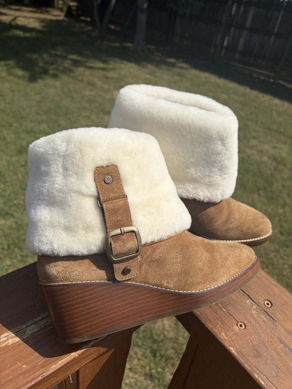 Johnston & Murphy Etta Wedge Boot Bootie Tan Suede Faux Fur Buckle Size 7